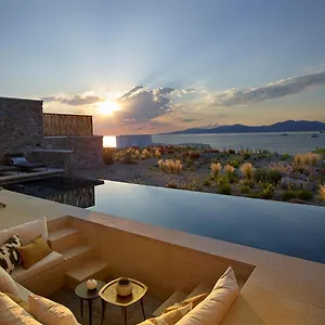 Bonzoe & Villa Mykonos Town