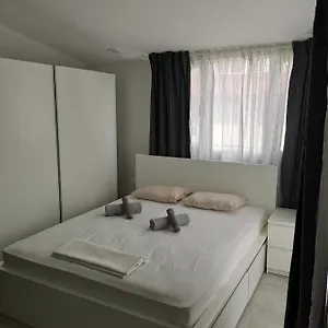 Skg Deluxe Apartament