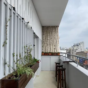 https://ultracentral-university-apartment.bucharesthotelsnow.com