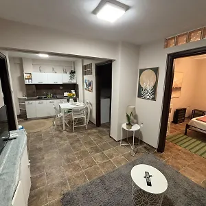 https://apt-at-the-core-of-the-city-next-to-gallerius-palace.hotelschalkidiki.net